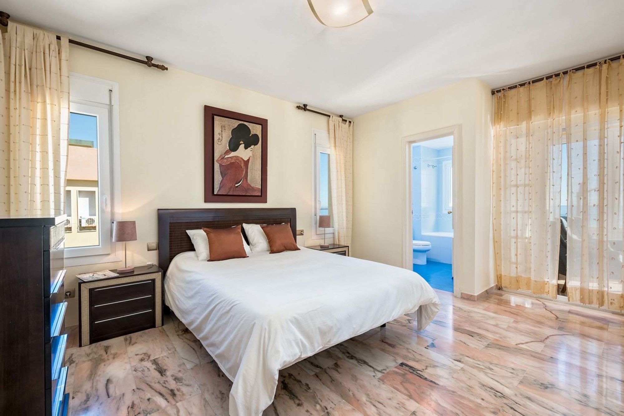 Apartamento Amalia มาลากา ภายนอก รูปภาพ